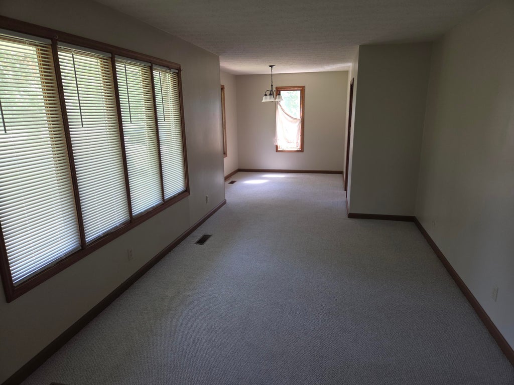 Photo of 427 Franklin Street, Paducah, KY 42003 (MLS # 26025634)