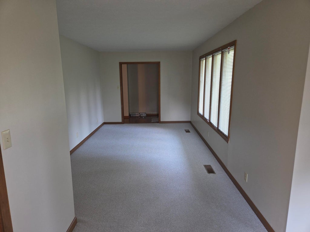 Photo of 427 Franklin Street, Paducah, KY 42003 (MLS # 26025634)