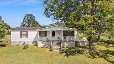 Photo of 1000 New Cut Road, Jeffersonville, KY 40337 (MLS # 25502984)