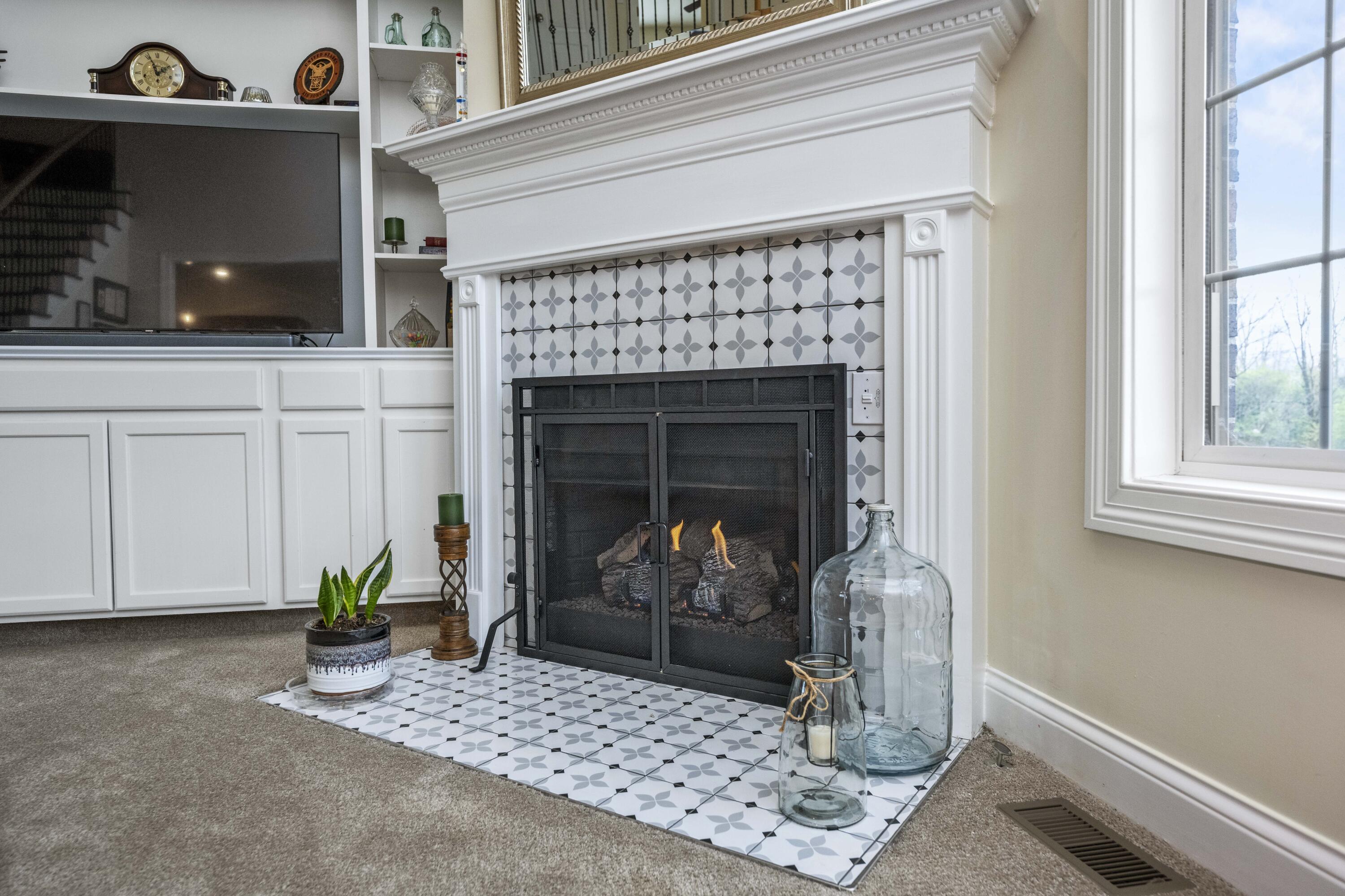 Richmond, Kentucky 40475, United States, 4 Bedrooms Bedrooms, ,3 BathroomsBathrooms,Residential,Active,99574