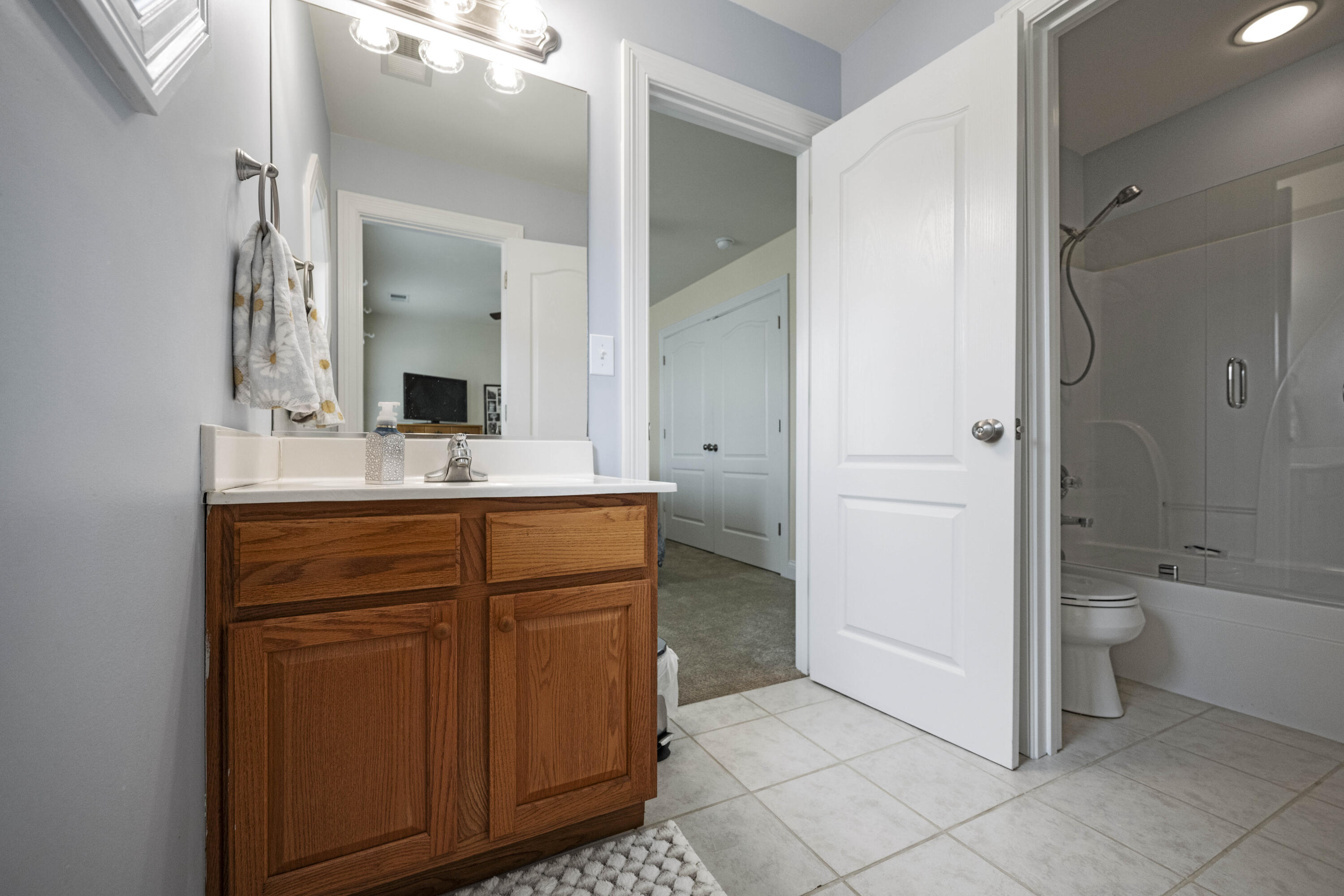 Richmond, Kentucky 40475, United States, 4 Bedrooms Bedrooms, ,3 BathroomsBathrooms,Residential,Active,99574