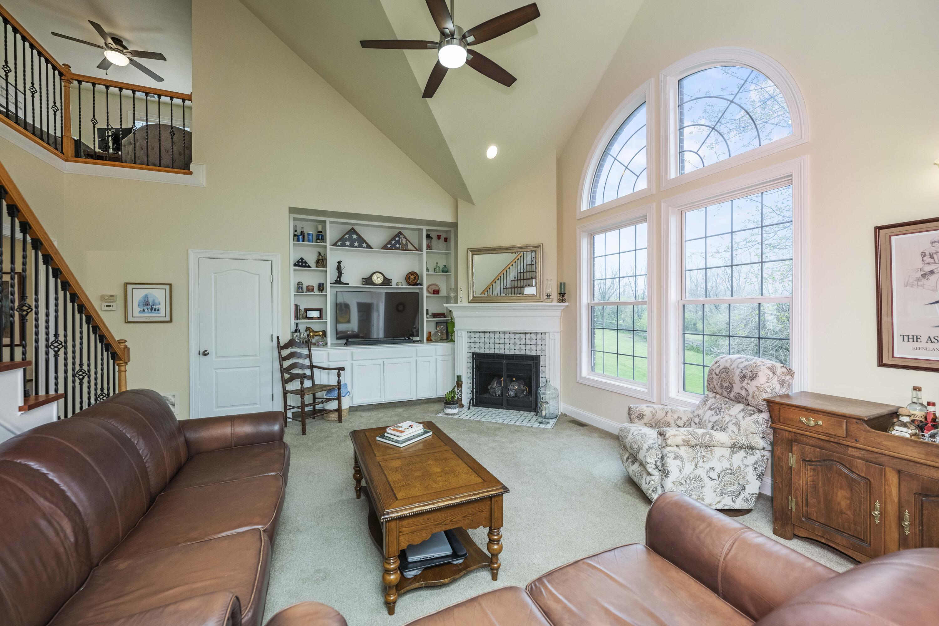 Richmond, Kentucky 40475, United States, 4 Bedrooms Bedrooms, ,3 BathroomsBathrooms,Residential,Active,99574