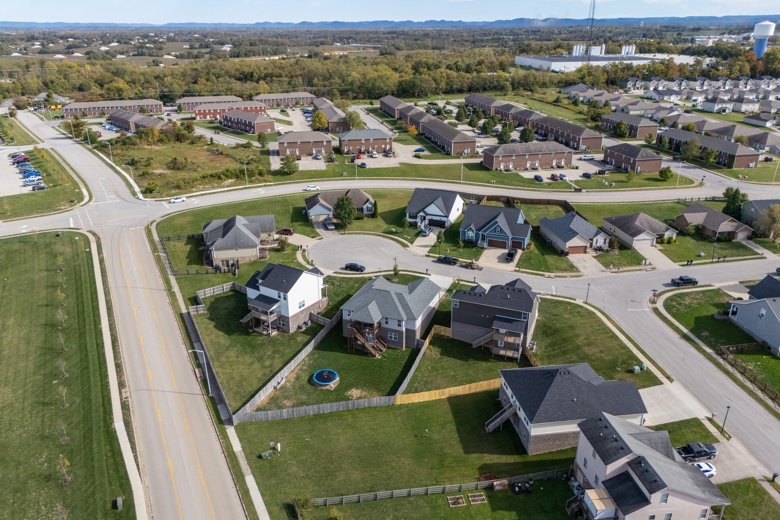 Richmond, Kentucky 40475, United States, 4 Bedrooms Bedrooms, ,3 BathroomsBathrooms,Residential,Active,230129