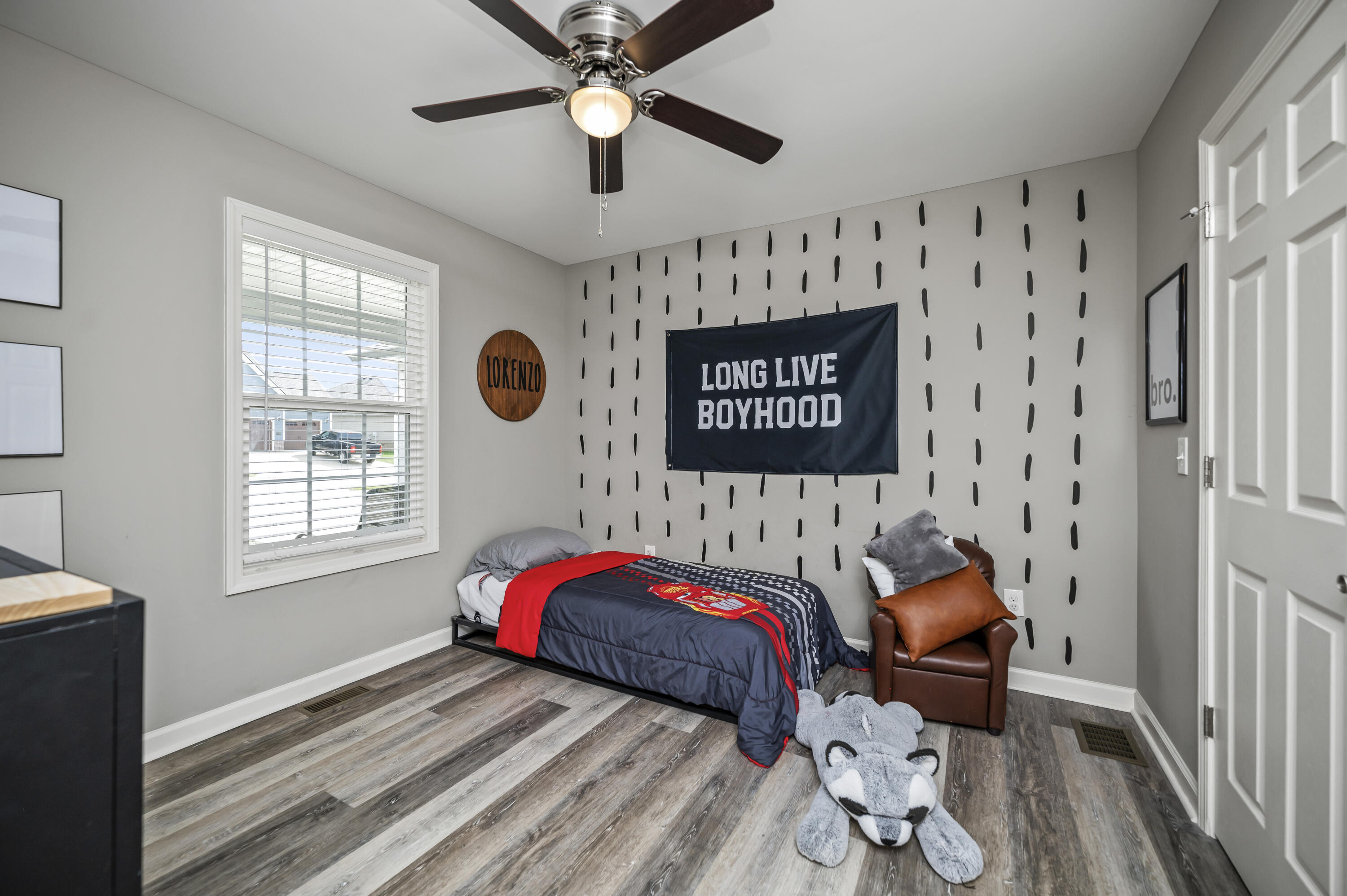 Richmond, Kentucky 40475, United States, 4 Bedrooms Bedrooms, ,3 BathroomsBathrooms,Residential,Active,230129