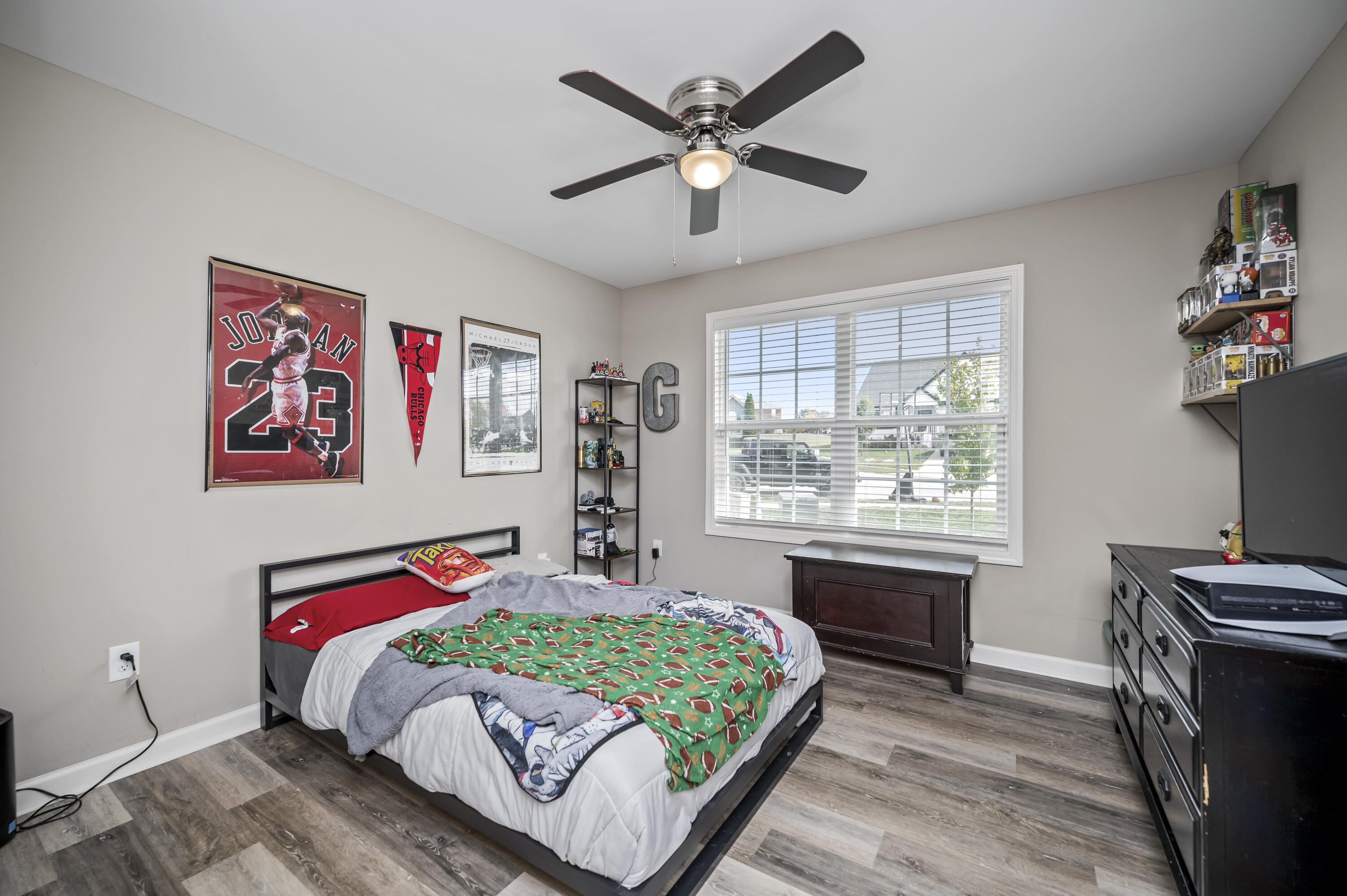 Richmond, Kentucky 40475, United States, 4 Bedrooms Bedrooms, ,3 BathroomsBathrooms,Residential,Active,230129