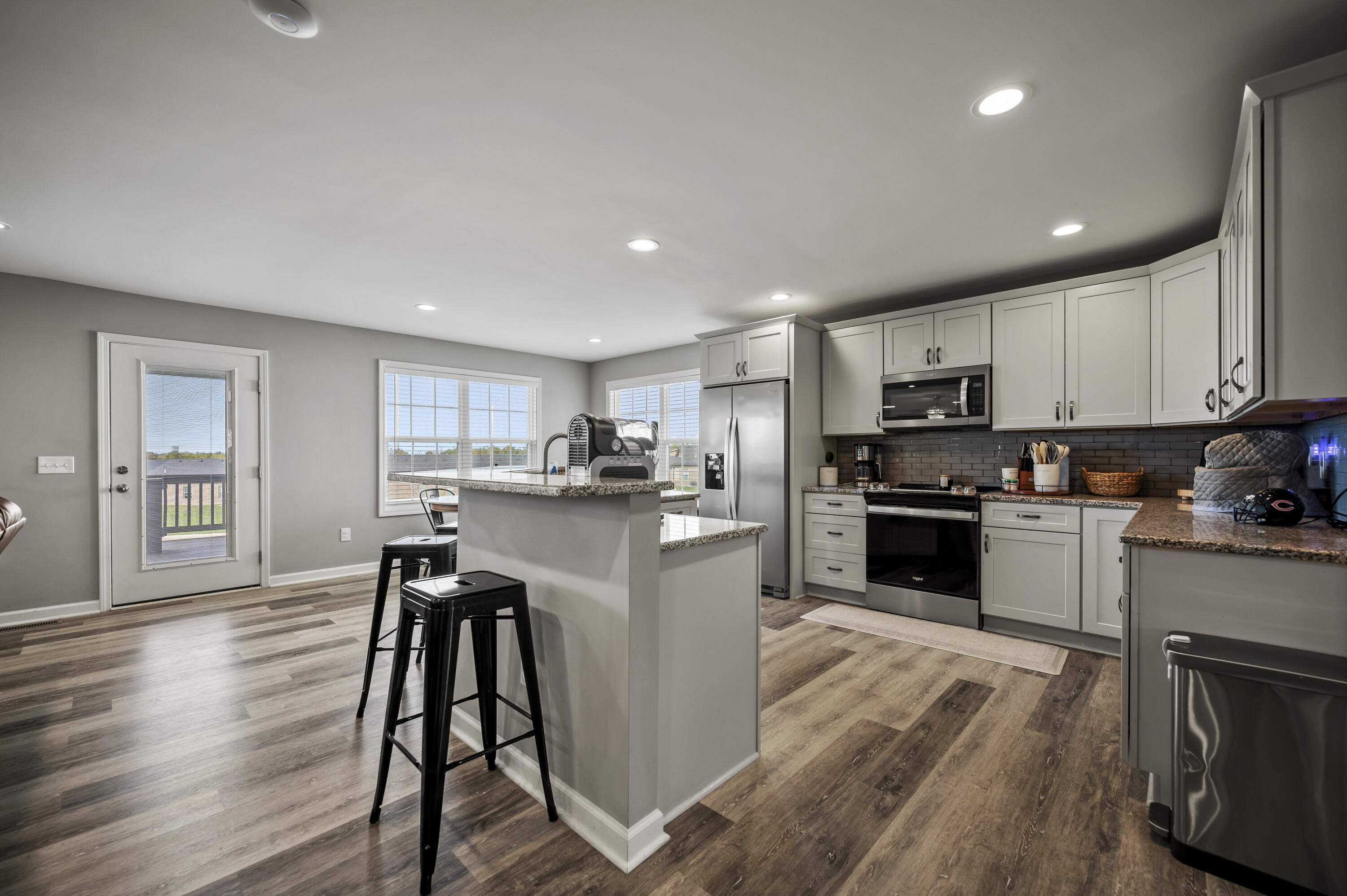 Richmond, Kentucky 40475, United States, 4 Bedrooms Bedrooms, ,3 BathroomsBathrooms,Residential,Active,230129