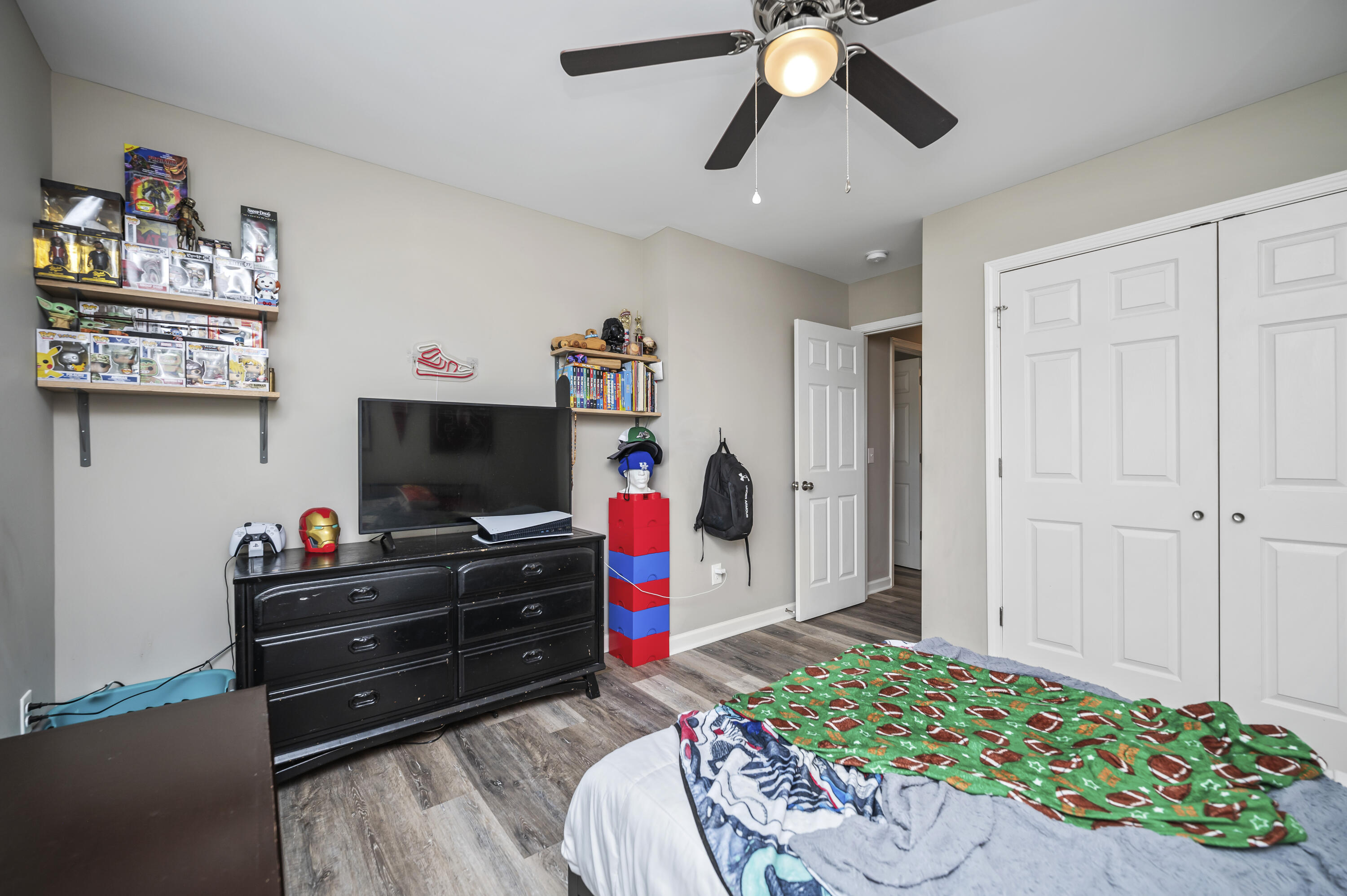 Richmond, Kentucky 40475, United States, 4 Bedrooms Bedrooms, ,3 BathroomsBathrooms,Residential,Active,230129