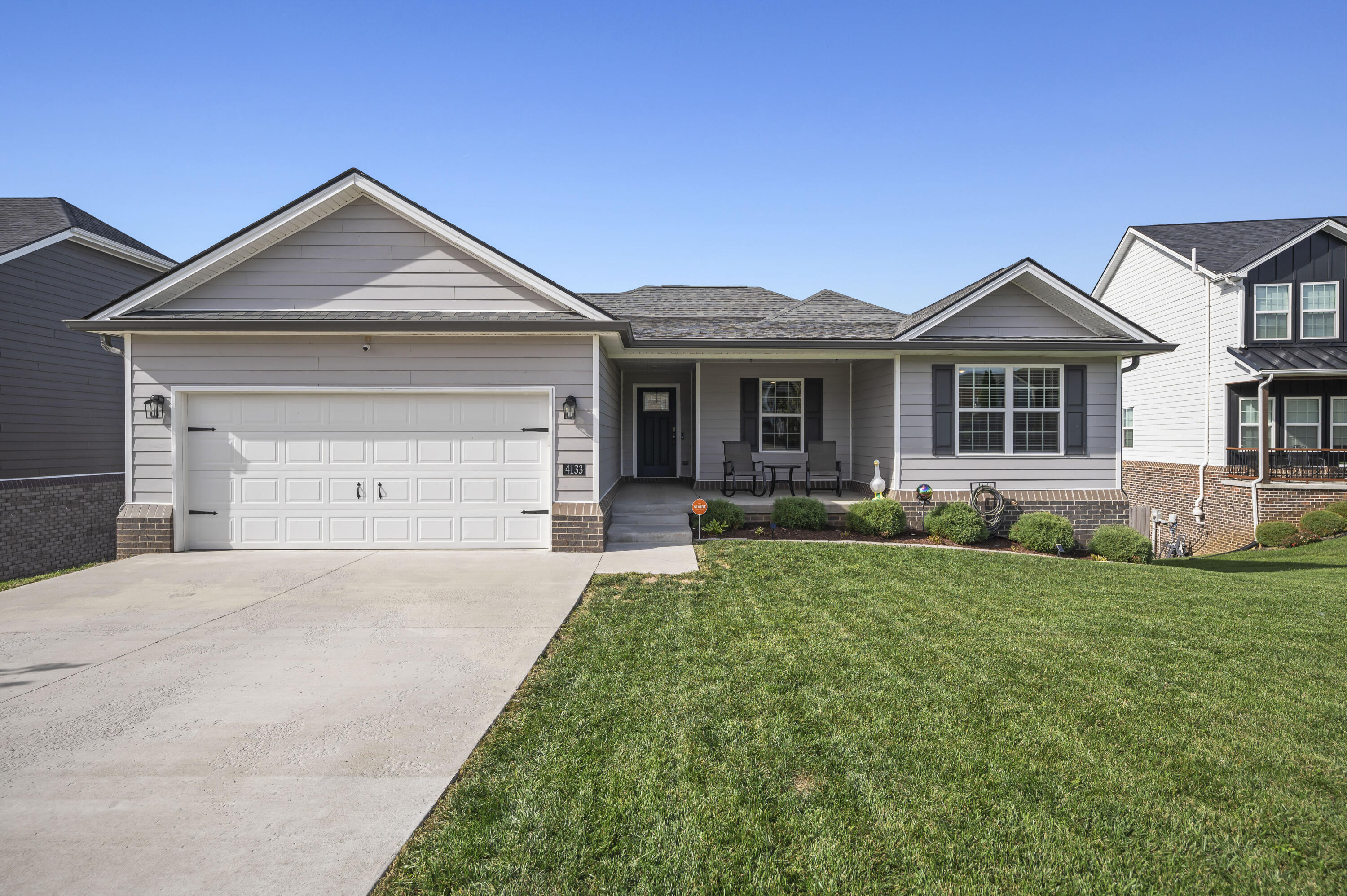 Richmond, Kentucky 40475, United States, 4 Bedrooms Bedrooms, ,3 BathroomsBathrooms,Residential,Active,230129