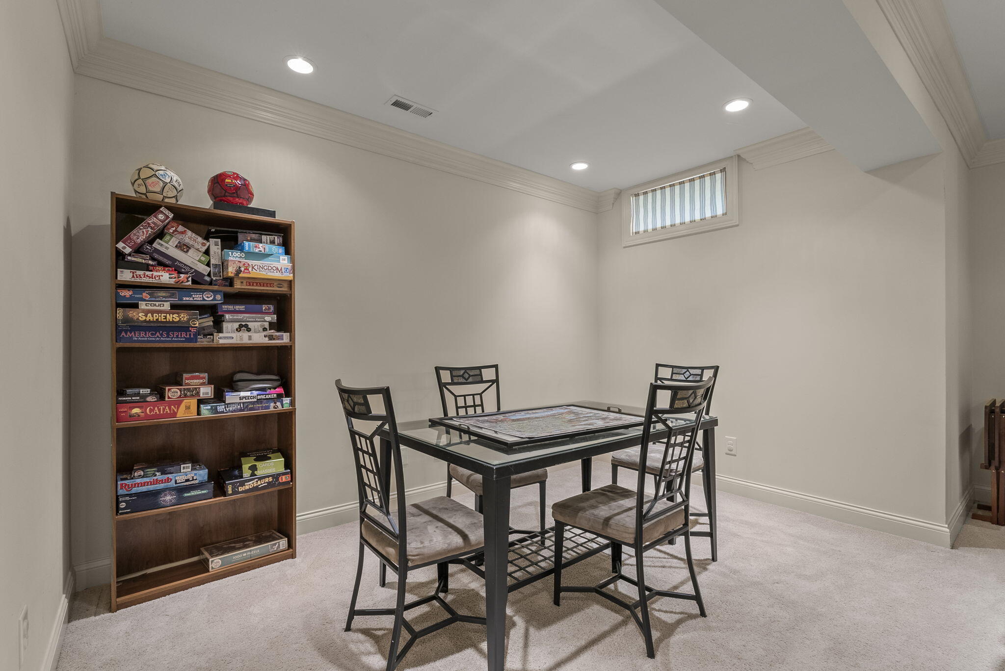 Lexington, Kentucky 40509, United States, 5 Bedrooms Bedrooms, ,5 BathroomsBathrooms,Residential,Active,165956