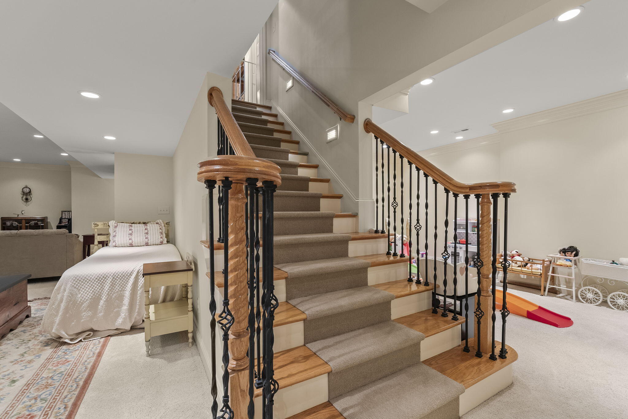 Lexington, Kentucky 40509, United States, 5 Bedrooms Bedrooms, ,5 BathroomsBathrooms,Residential,Active,165956