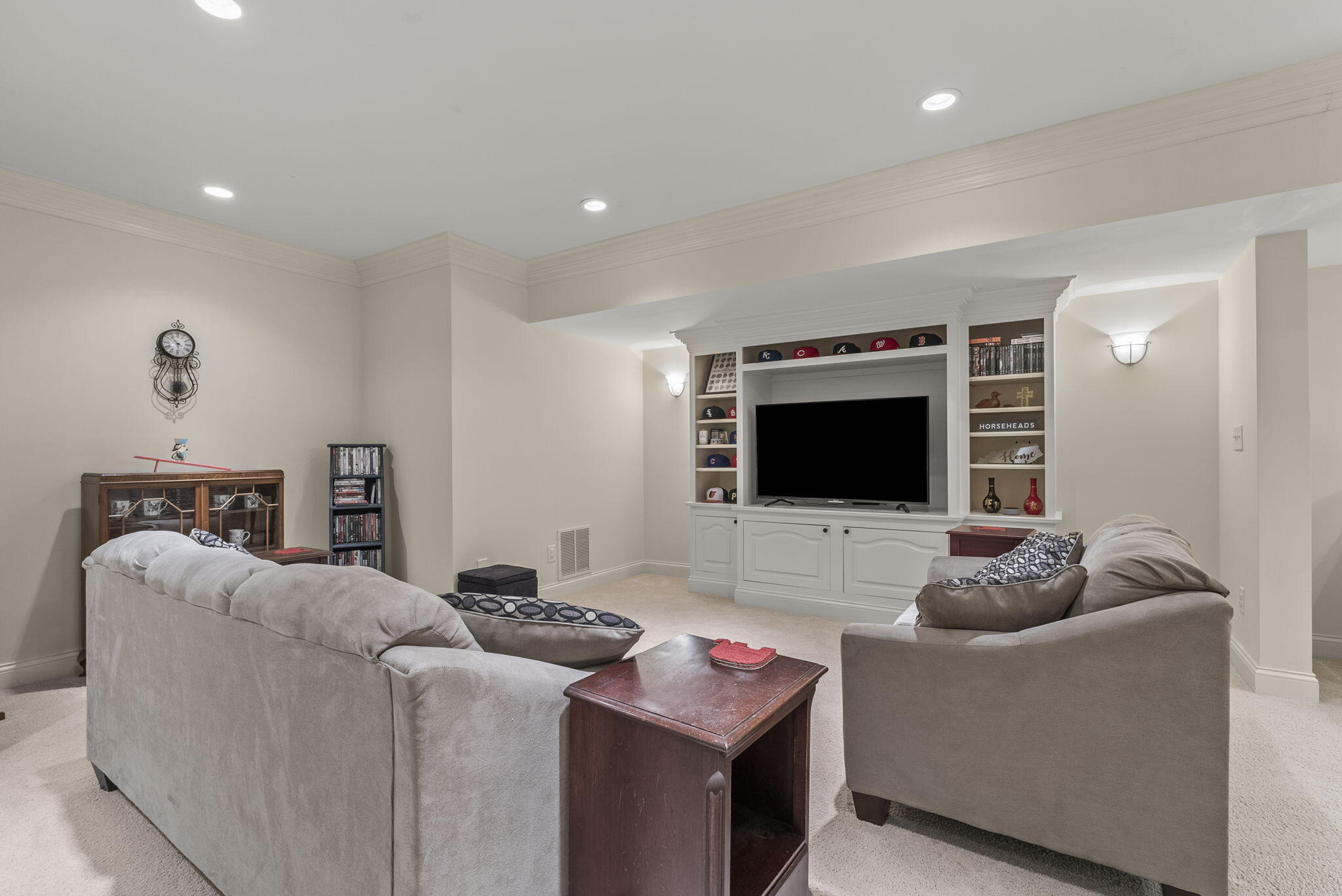 Lexington, Kentucky 40509, United States, 5 Bedrooms Bedrooms, ,5 BathroomsBathrooms,Residential,Active,165956