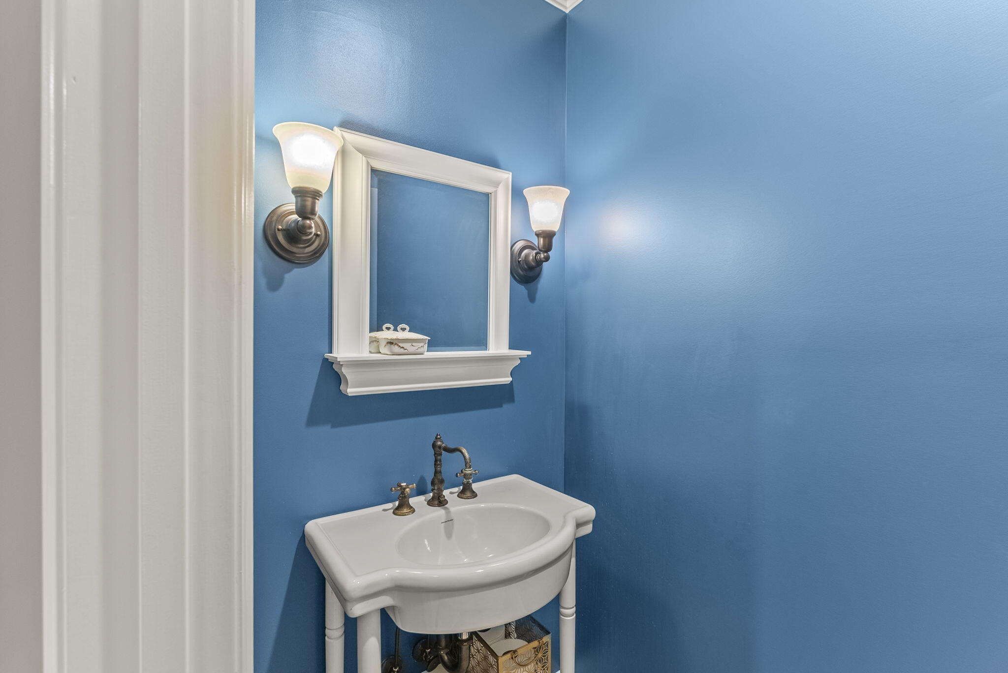 Lexington, Kentucky 40509, United States, 5 Bedrooms Bedrooms, ,5 BathroomsBathrooms,Residential,Active,165956