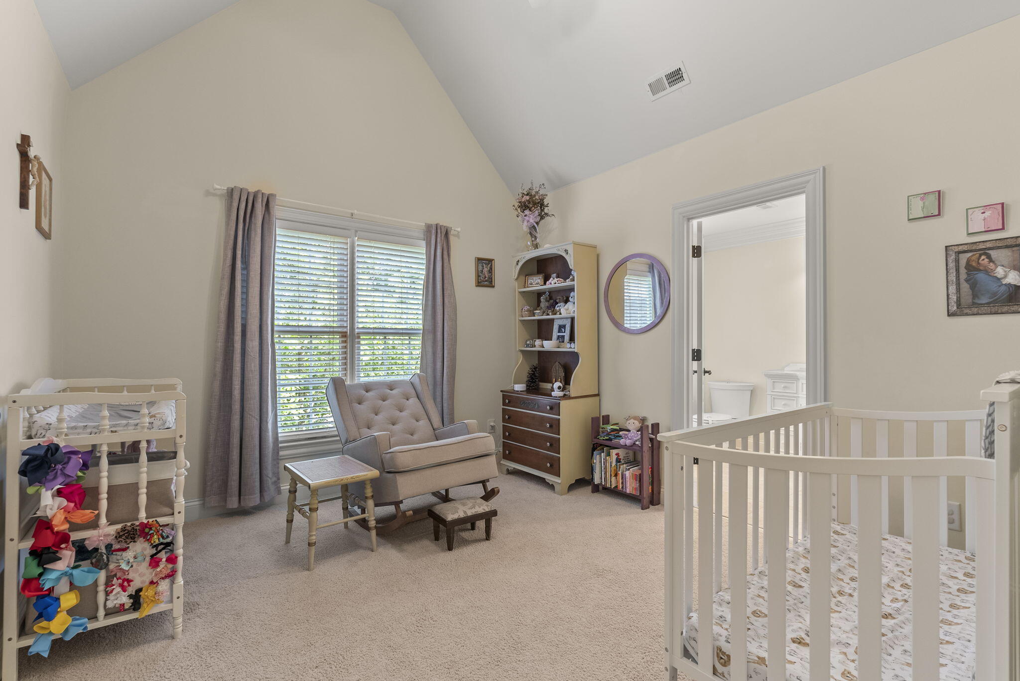 Lexington, Kentucky 40509, United States, 5 Bedrooms Bedrooms, ,5 BathroomsBathrooms,Residential,Active,165956