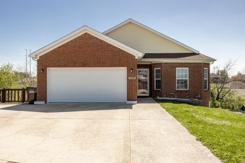 Photo of 108 Covington Way, Richmond, KY 40475 (MLS # 25013451)