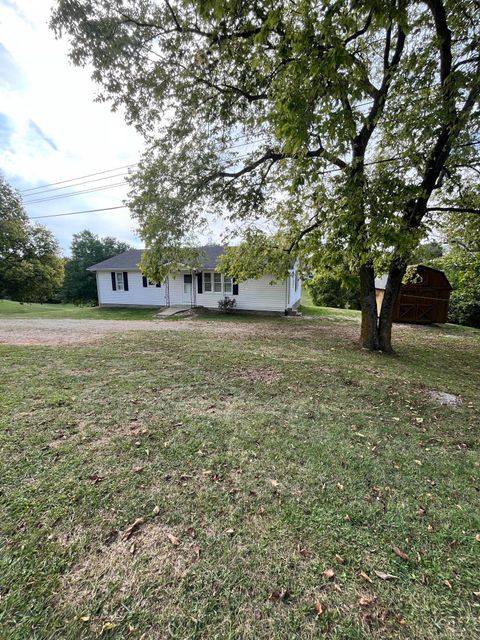 Photo of 4016 Berea Road, Richmond, KY 40475 (MLS # 25502513)