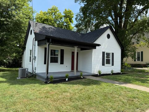 Photo of 447 Smith Street, Danville, KY 40422 (MLS # 25502969)
