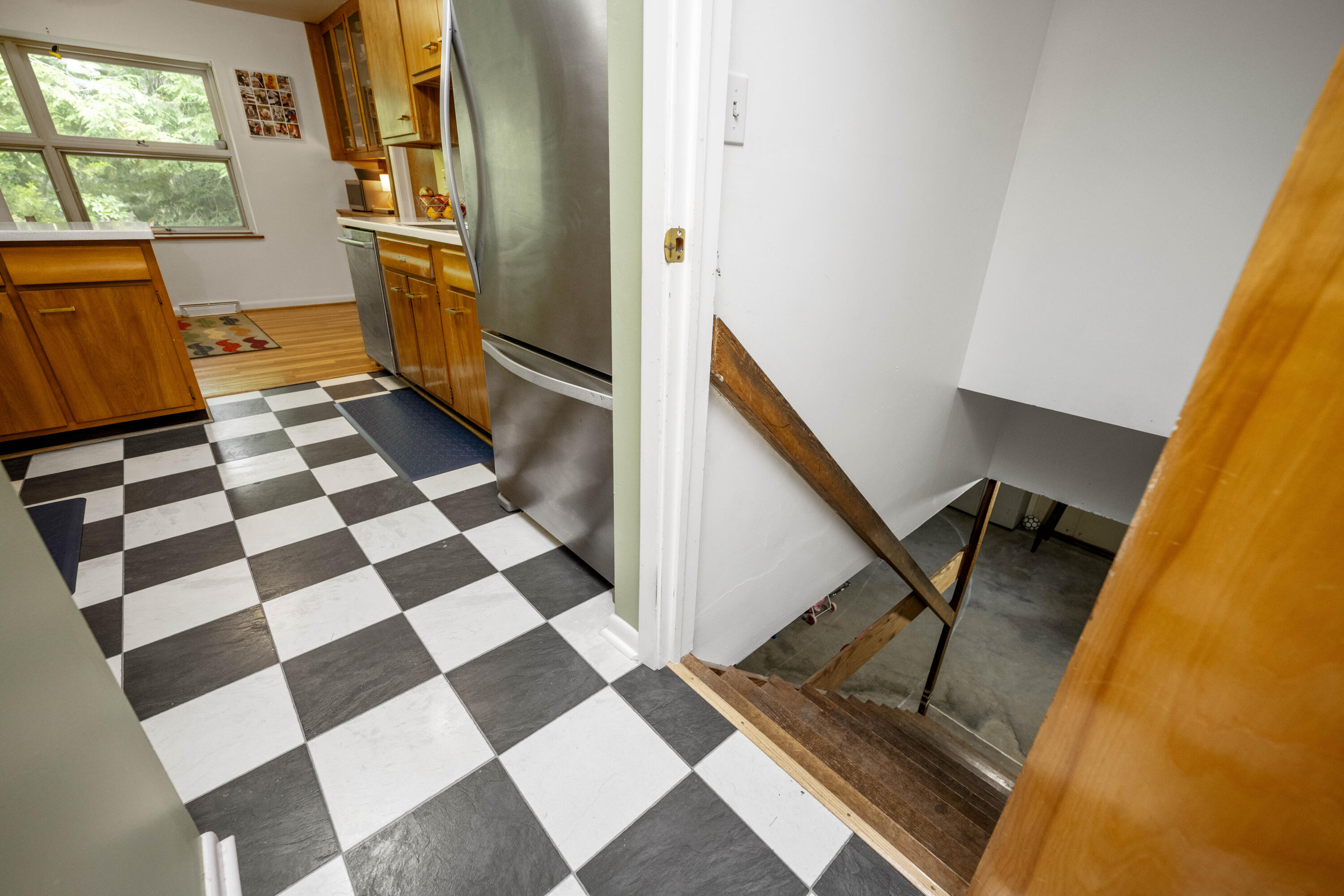 Berea, Kentucky 40403, United States, 3 Bedrooms Bedrooms, ,3 BathroomsBathrooms,Residential,Active,160864