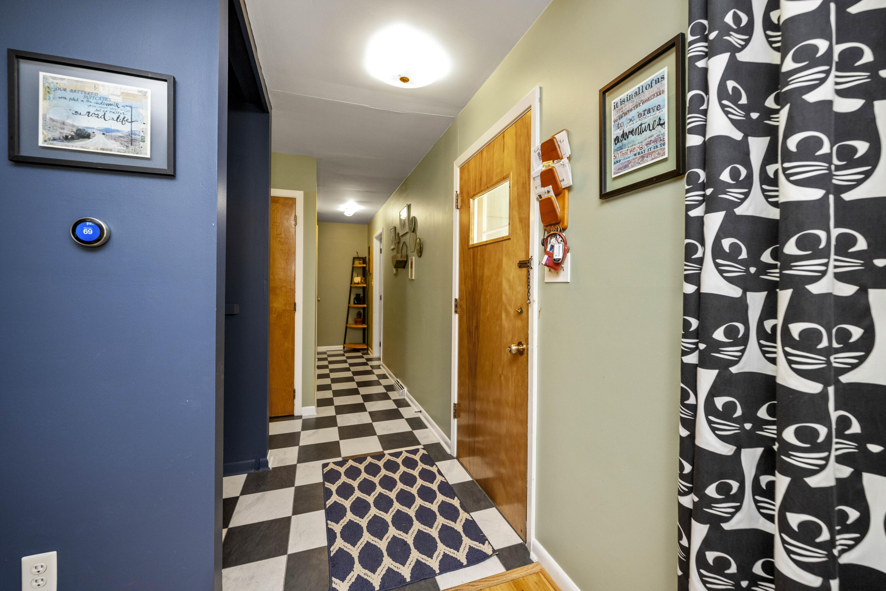 Berea, Kentucky 40403, United States, 3 Bedrooms Bedrooms, ,3 BathroomsBathrooms,Residential,Active,160864