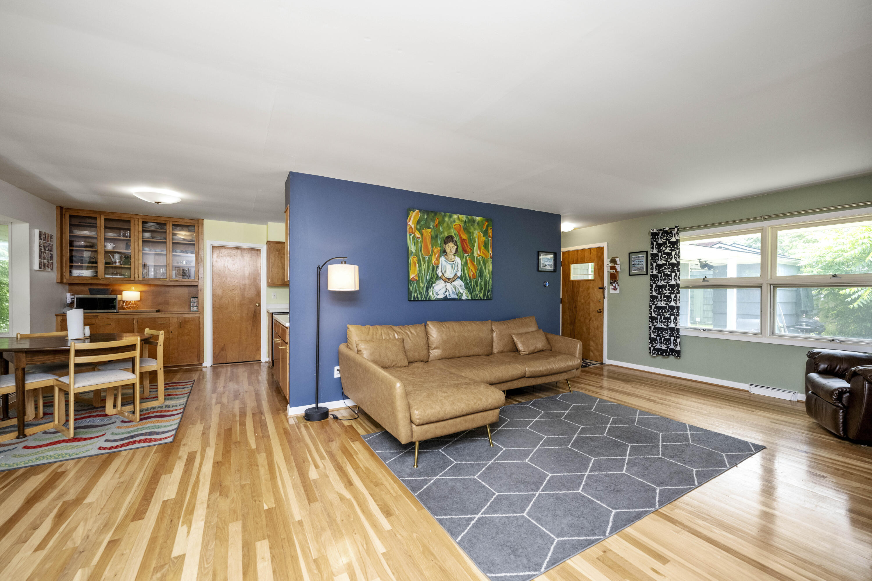 Berea, Kentucky 40403, United States, 3 Bedrooms Bedrooms, ,3 BathroomsBathrooms,Residential,Active,160864