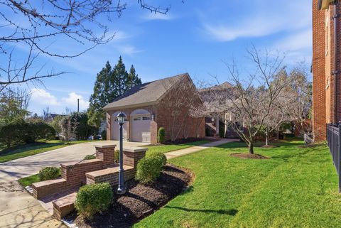 Property photo of 221 Holiday Road, Lexington, KY 40502
