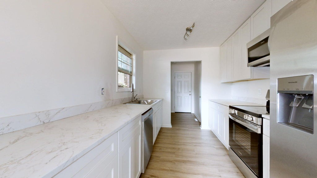 Photo of 1007 Linden Street, Richmond, KY 40475 (MLS # 26025546)