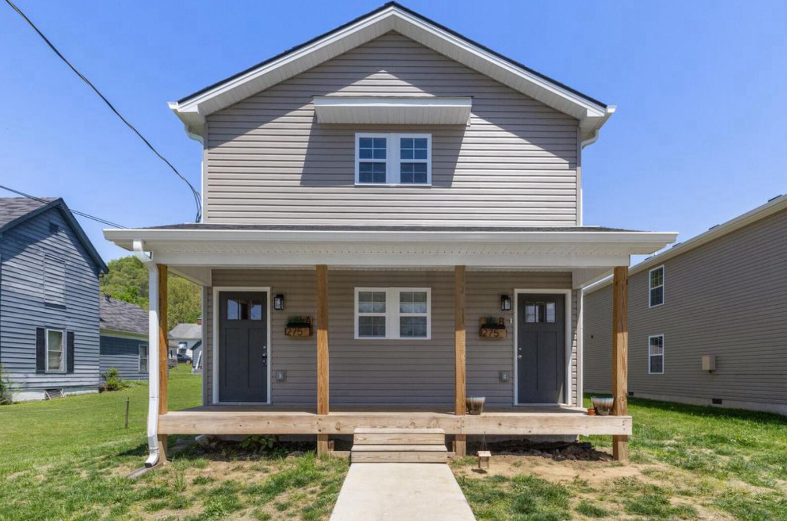 Irvine, Kentucky 40336, United States, 8 Bedrooms Bedrooms, ,8 BathroomsBathrooms,Residential,Active,116457 Irvine, Kentucky 40336, United States, 8 Bedrooms Bedrooms, ,8 BathroomsBathrooms,Residential,Active,116457