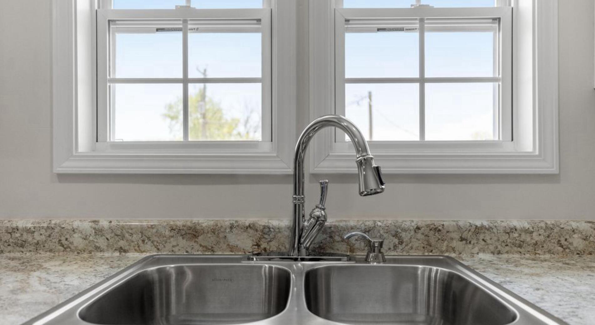 Irvine, Kentucky 40336, United States, 8 Bedrooms Bedrooms, ,8 BathroomsBathrooms,Residential,Active,116457