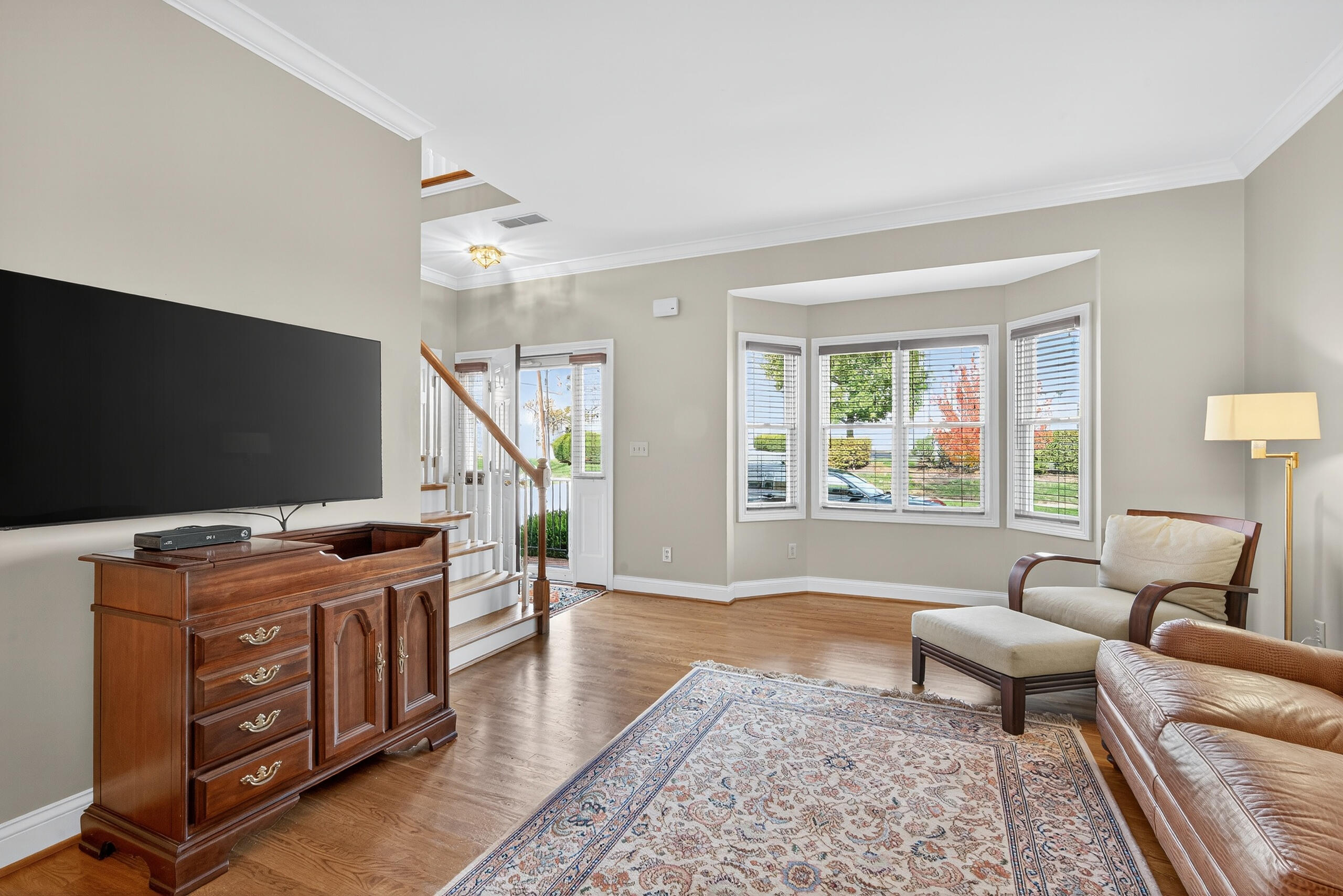 Lexington, Kentucky 40502, United States, 2 Bedrooms Bedrooms, ,3 BathroomsBathrooms,Residential,Active,240794