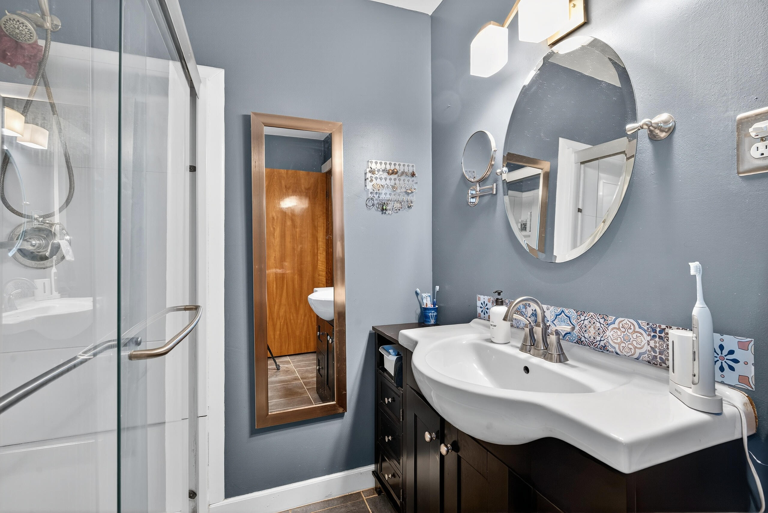 Berea, Kentucky 40403, United States, 3 Bedrooms Bedrooms, ,1 BathroomBathrooms,Residential,Active,241653