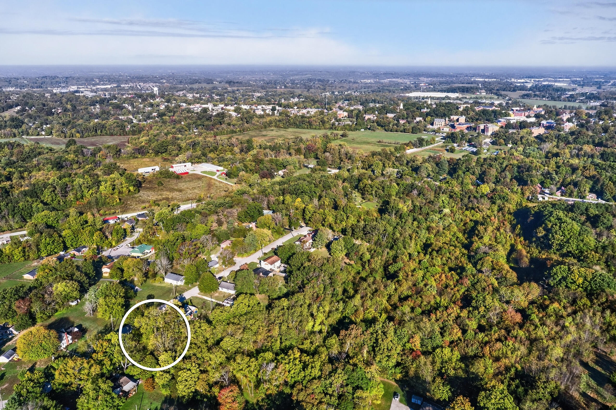 Berea, Kentucky 40403, United States, 3 Bedrooms Bedrooms, ,1 BathroomBathrooms,Residential,Active,241653