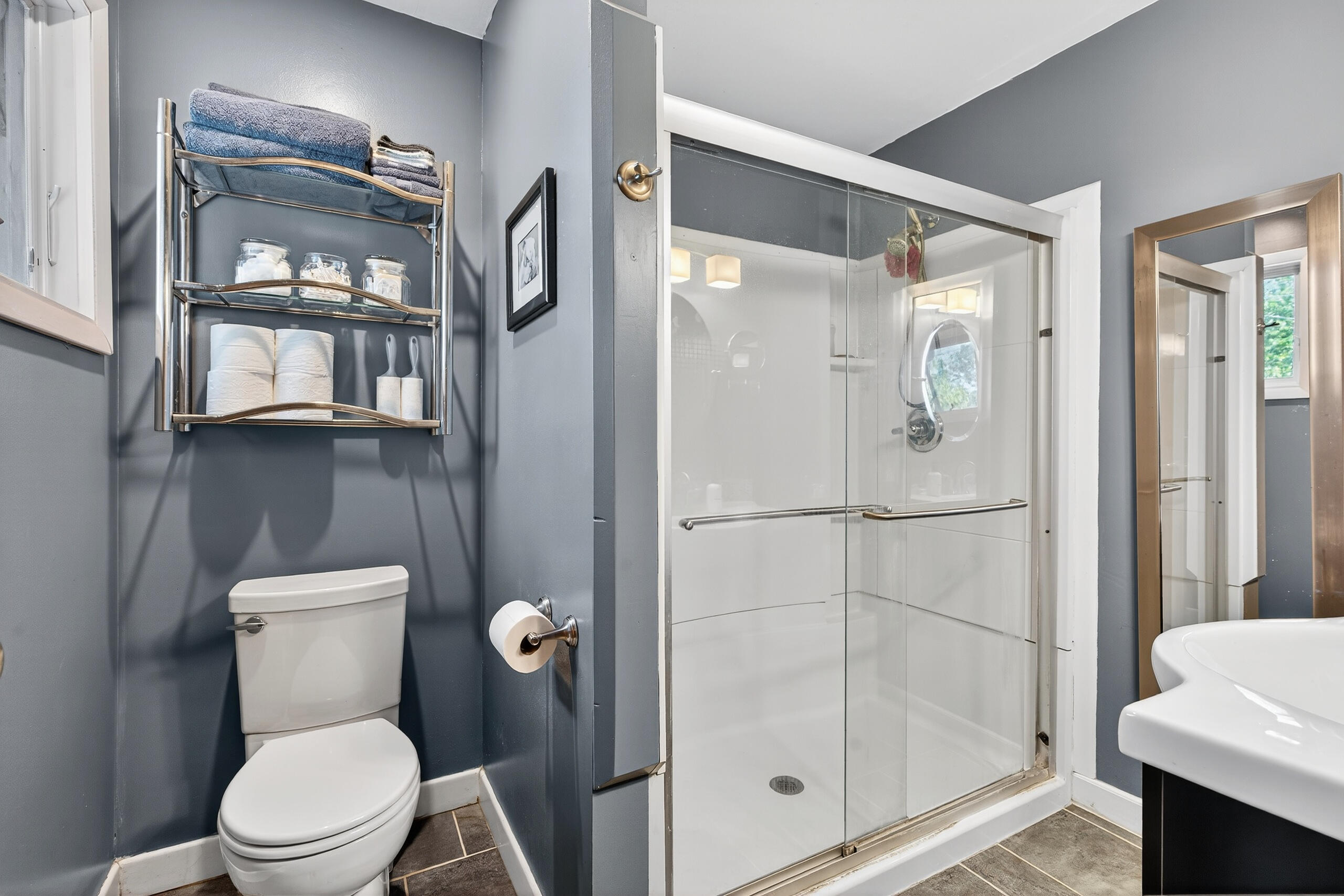 Berea, Kentucky 40403, United States, 3 Bedrooms Bedrooms, ,1 BathroomBathrooms,Residential,Active,241653