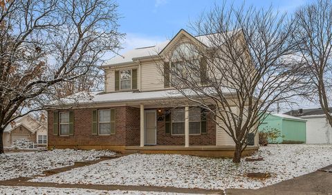 Photo of 816 Statesman Way, Lexington, KY 40505 (MLS # 25507416)