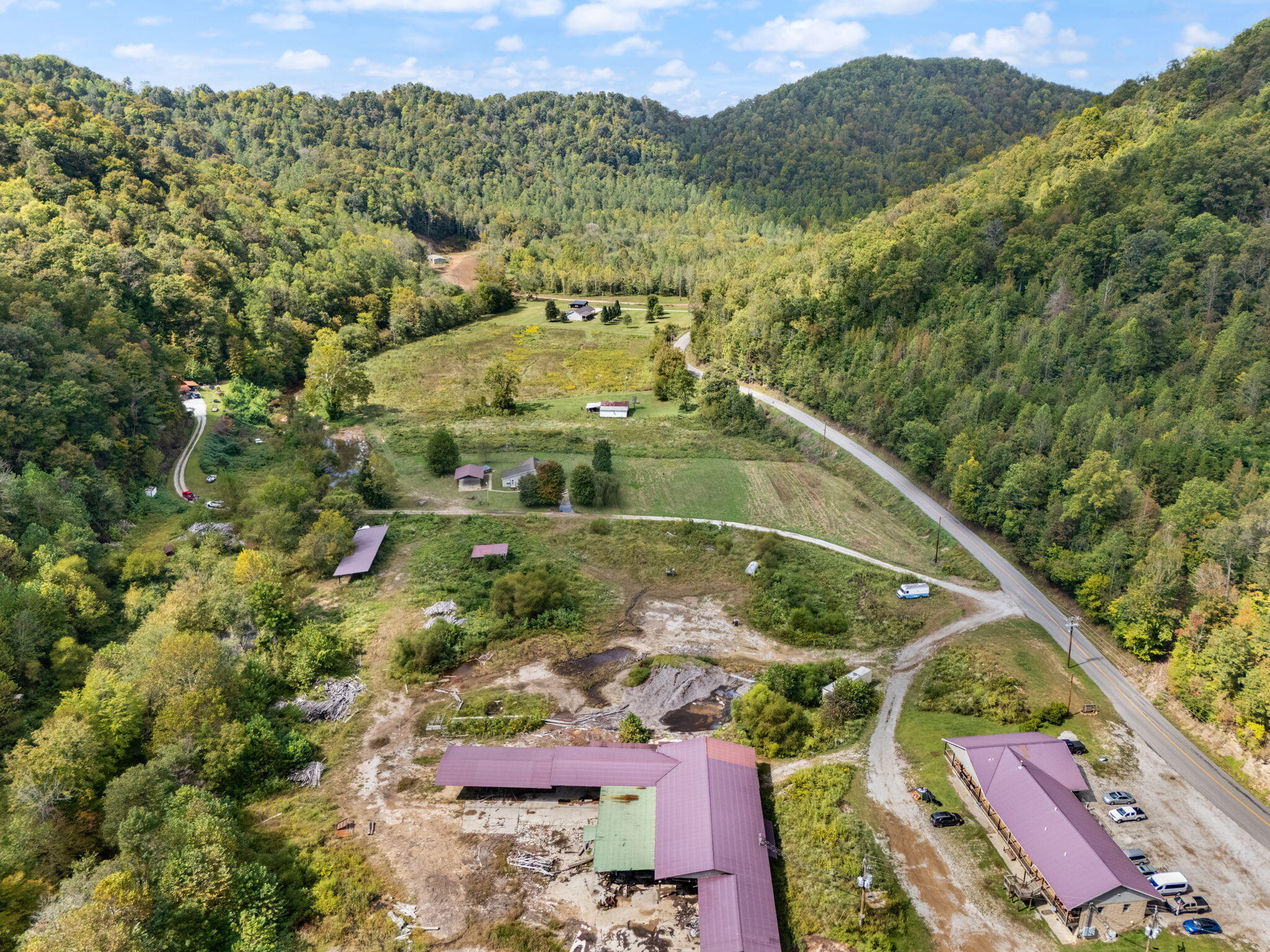 Oneida, Kentucky 40972, United States, 3 Bedrooms Bedrooms, ,2 BathroomsBathrooms,Residential,Active,220058