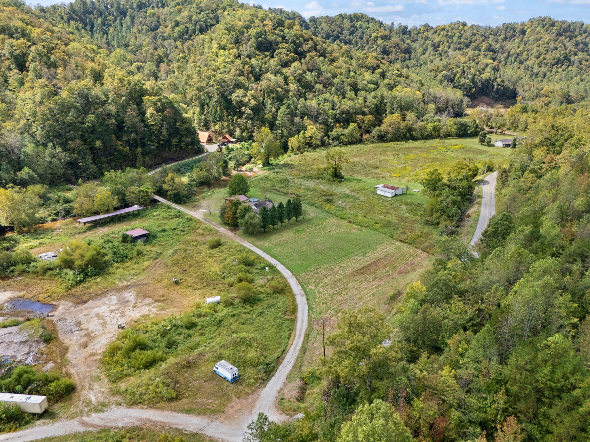 Oneida, Kentucky 40972, United States, 3 Bedrooms Bedrooms, ,2 BathroomsBathrooms,Residential,Active,220058