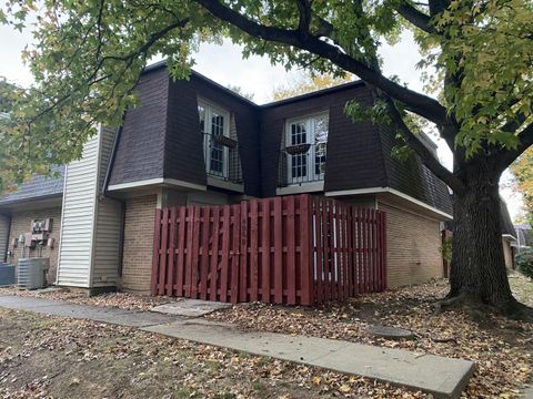 Photo of 406 Darby Creek Road B #B, Lexington, KY 40509 (MLS # 25507957)