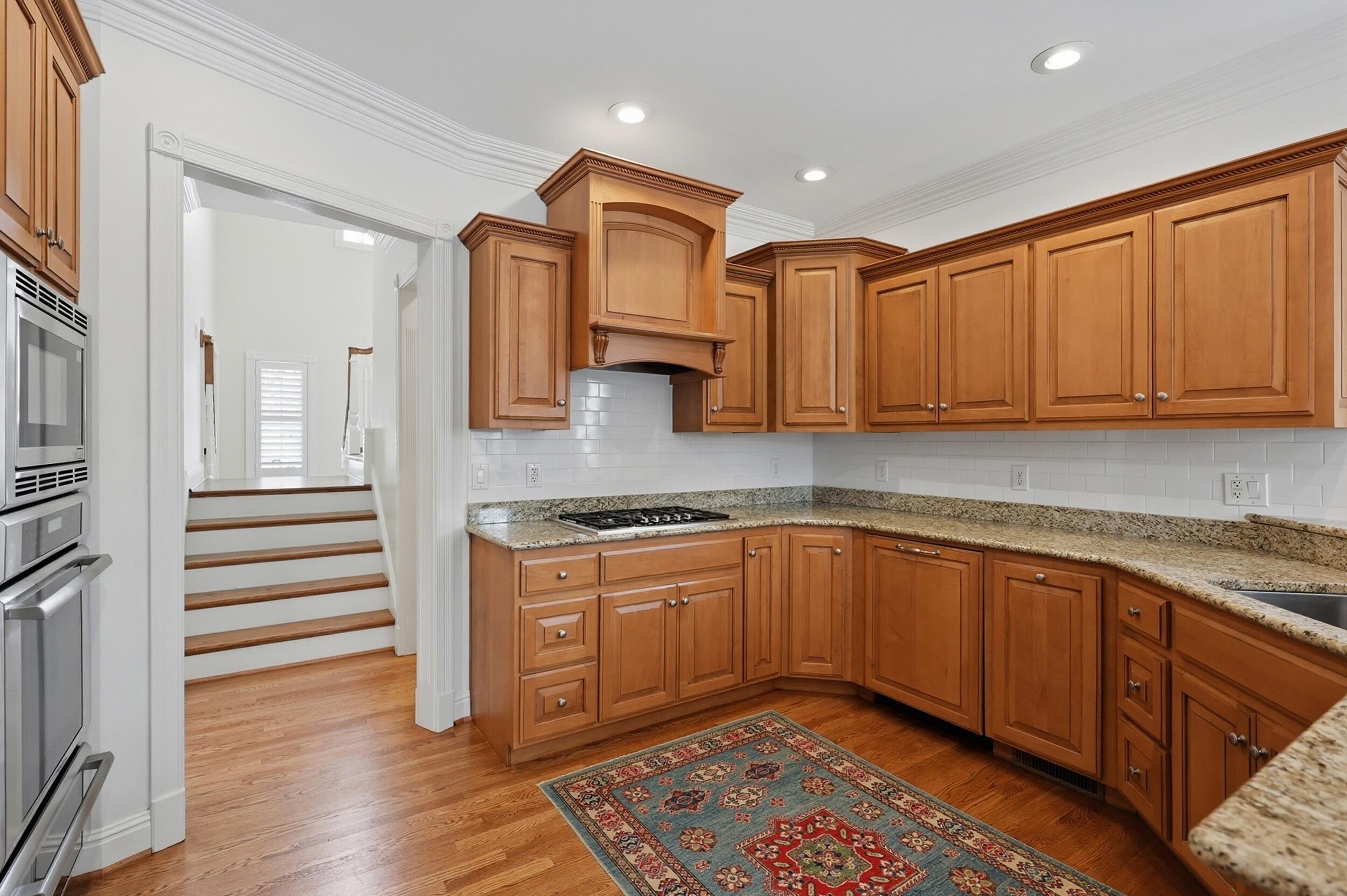 Danville, Kentucky, 40422, United States, 5 Bedrooms Bedrooms, ,5 BathroomsBathrooms,Residential,Active,2016105