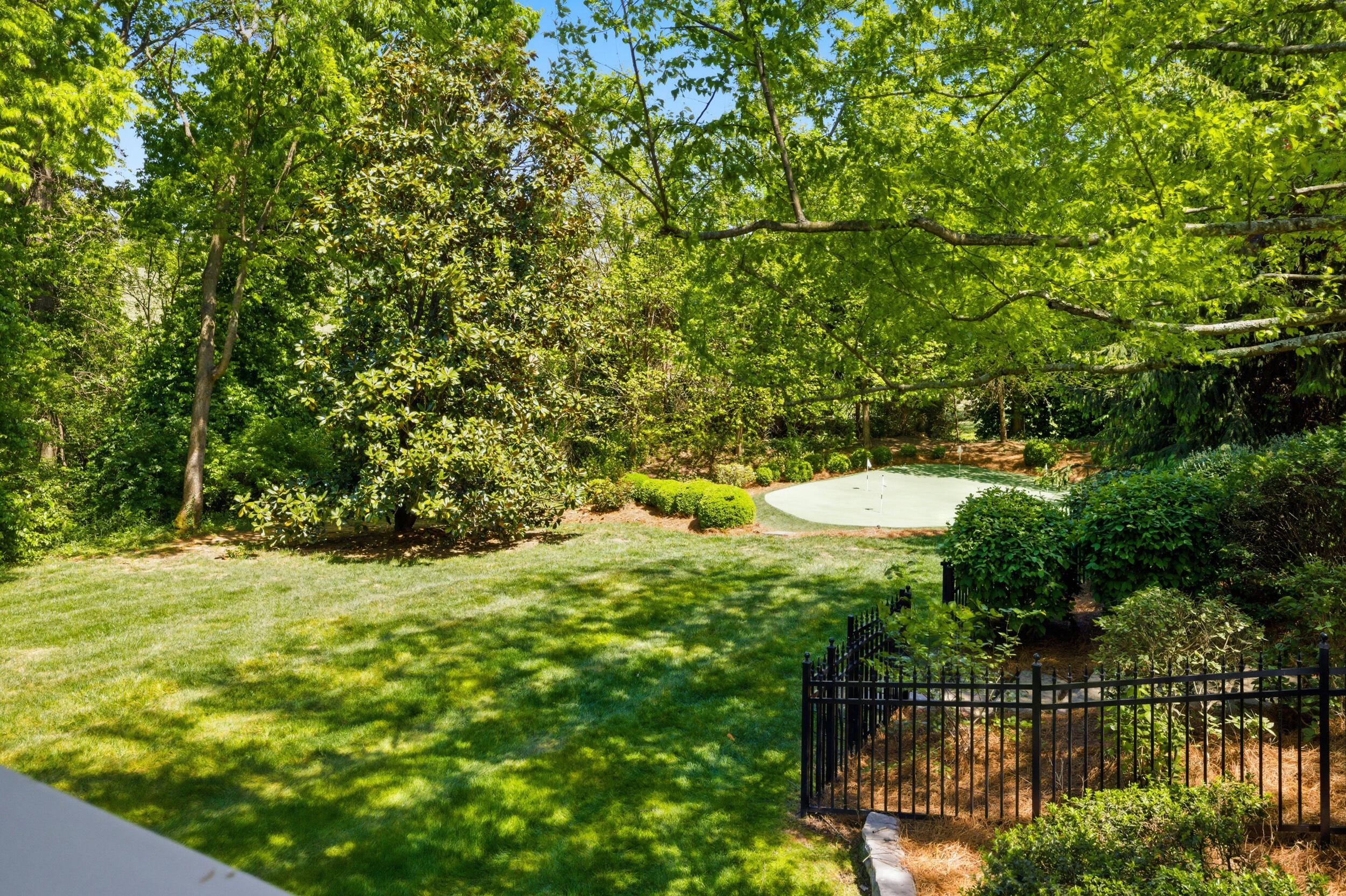Danville, Kentucky, 40422, United States, 5 Bedrooms Bedrooms, ,5 BathroomsBathrooms,Residential,Active,2016105