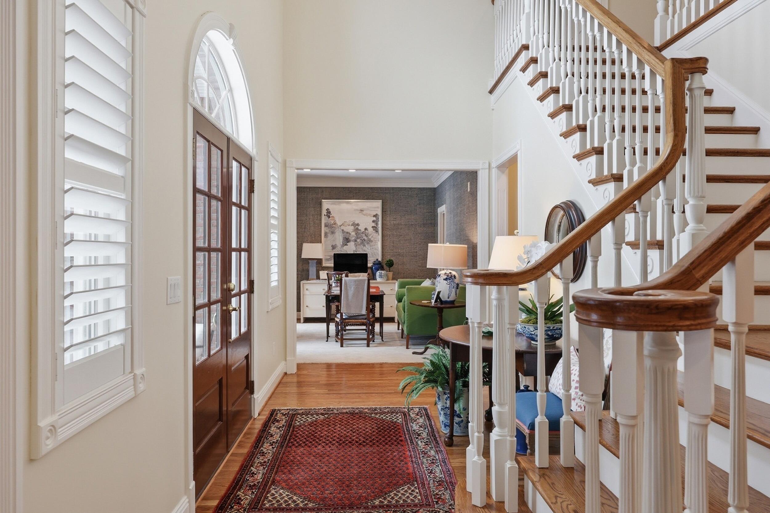 Danville, Kentucky, 40422, United States, 5 Bedrooms Bedrooms, ,5 BathroomsBathrooms,Residential,Active,2016105