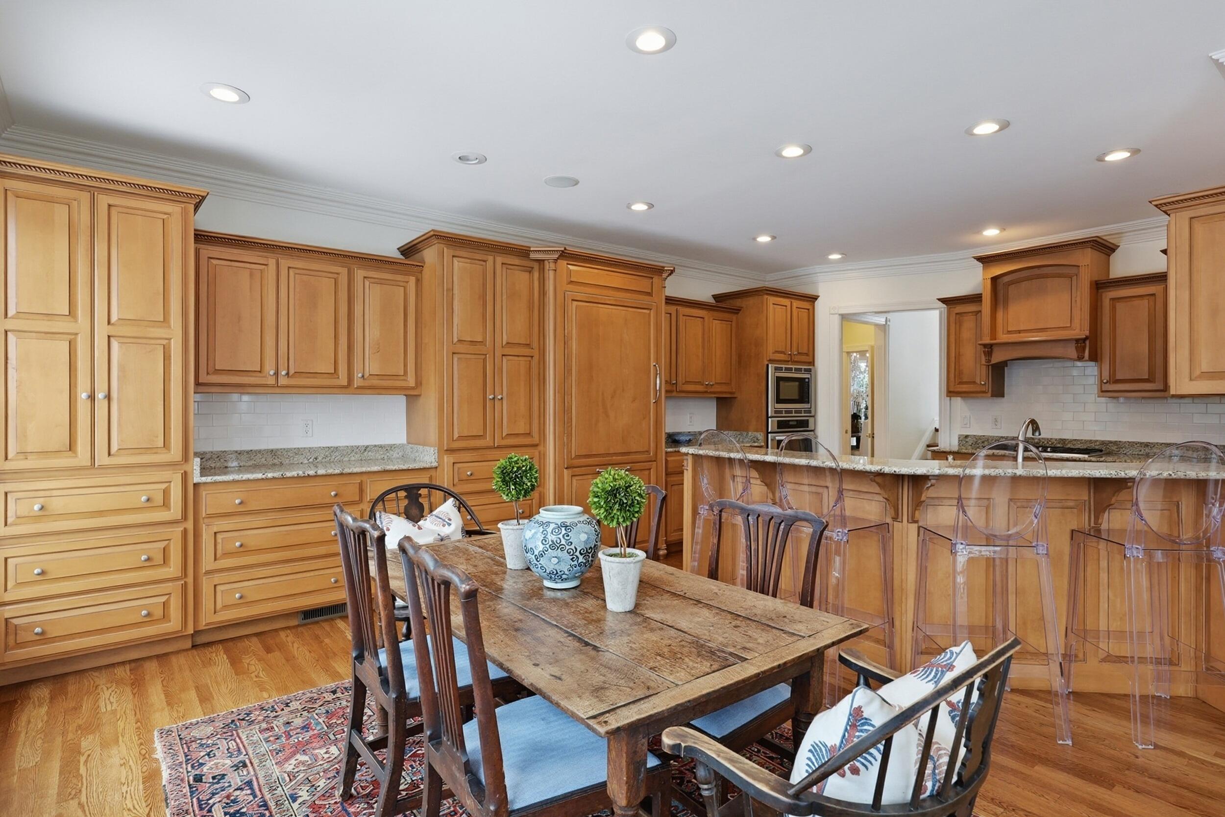 Danville, Kentucky, 40422, United States, 5 Bedrooms Bedrooms, ,5 BathroomsBathrooms,Residential,Active,2016105