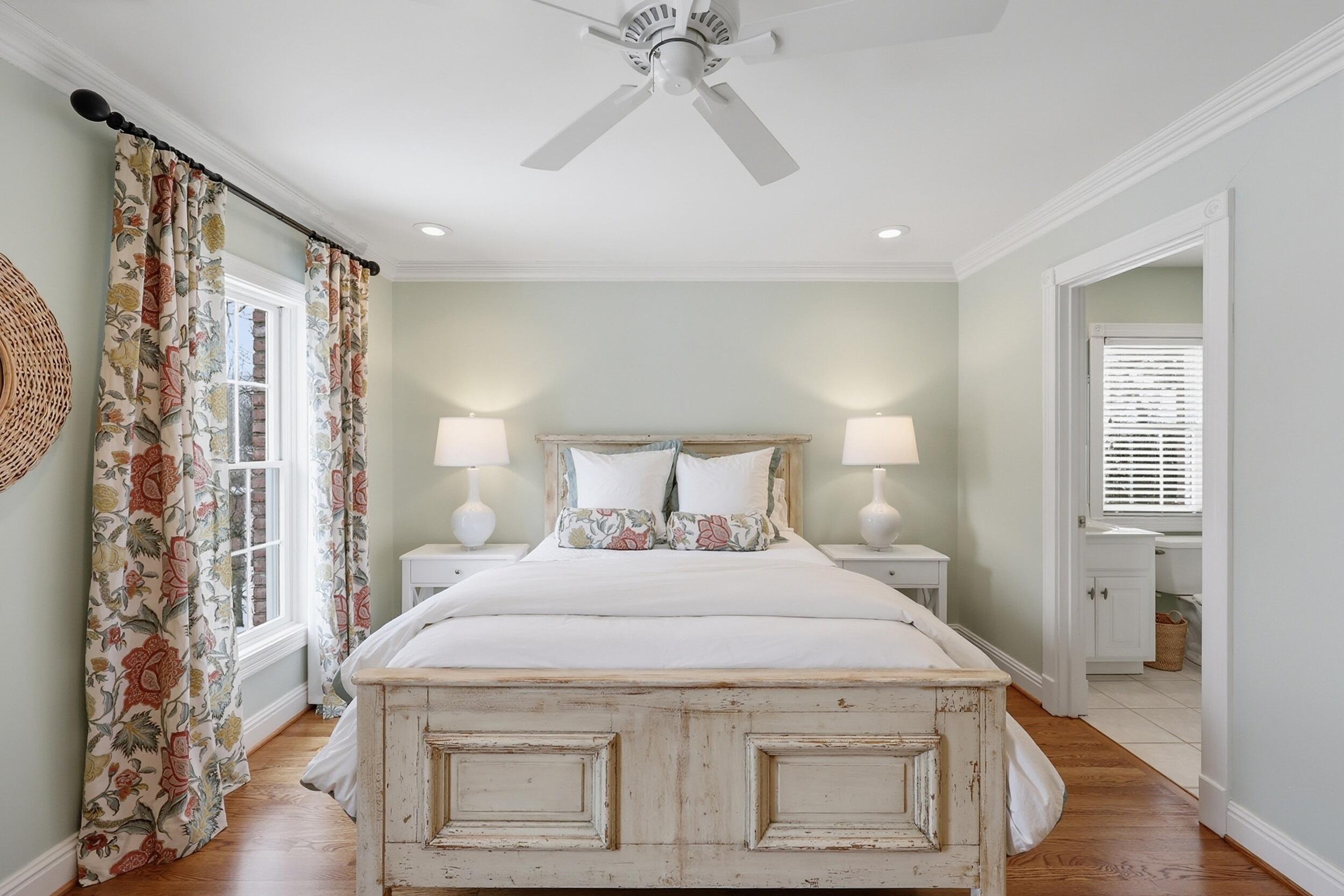 Danville, Kentucky, 40422, United States, 5 Bedrooms Bedrooms, ,5 BathroomsBathrooms,Residential,Active,2016105
