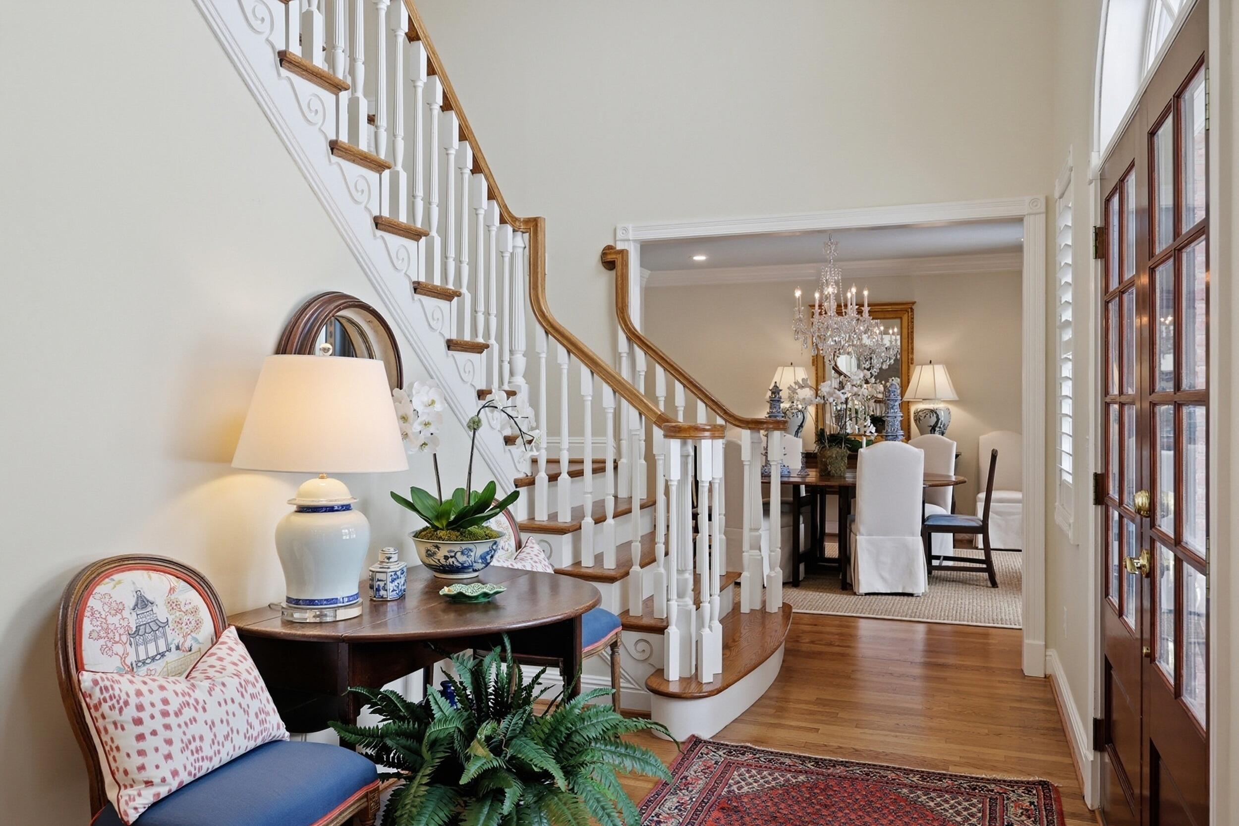 Danville, Kentucky, 40422, United States, 5 Bedrooms Bedrooms, ,5 BathroomsBathrooms,Residential,Active,2016105