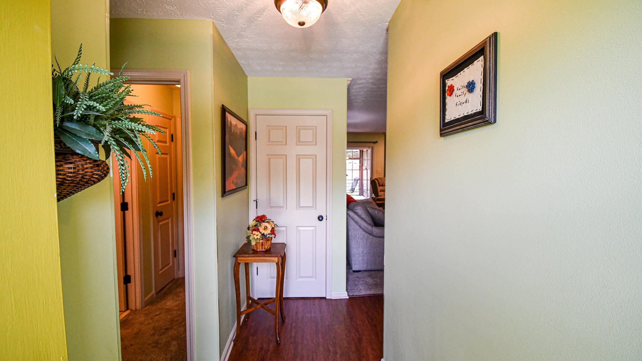 632 Deerfield Drive - Photo 4