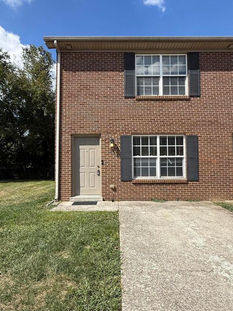 Photo of 715 Ellison Court, Lexington, KY 40505 (MLS # 25502361)