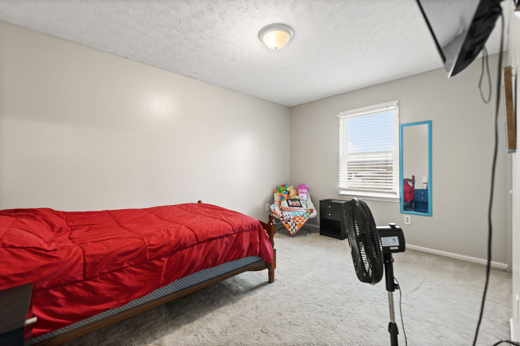 Stanton, Kentucky 40380, United States, 3 Bedrooms Bedrooms, ,2 BathroomsBathrooms,Residential,Active,5615