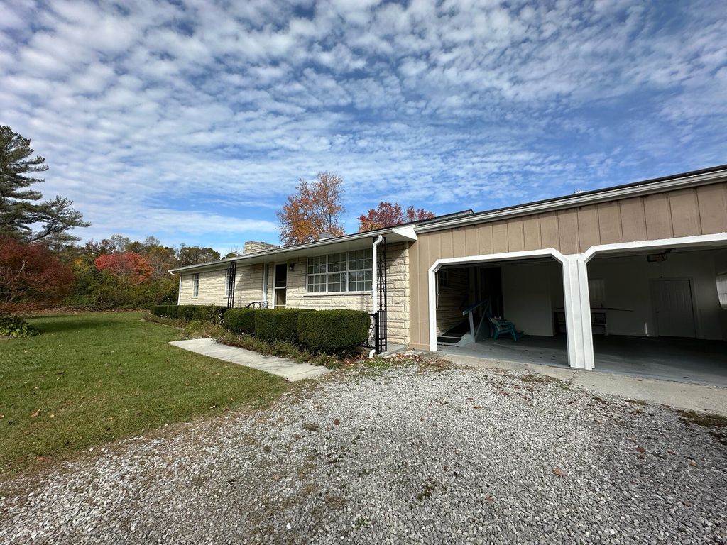 Photo of 164 Bee Creek Road, Corbin, KY 40701 (MLS # 25505044)