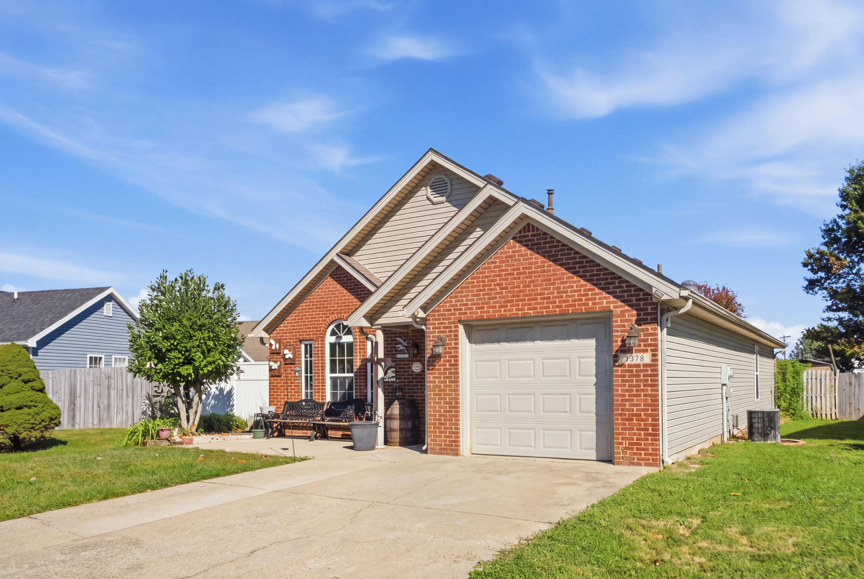 1378 Equestrian Way