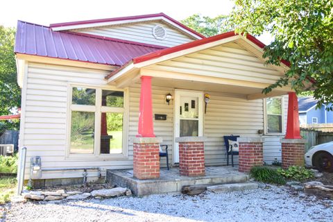 Photo of 271 Church Street, Versailles, KY 40383 (MLS # 25505001)