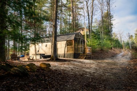 Photo of 280 Pine Forest Park Road, Campton, KY 41301 (MLS # 25507555)