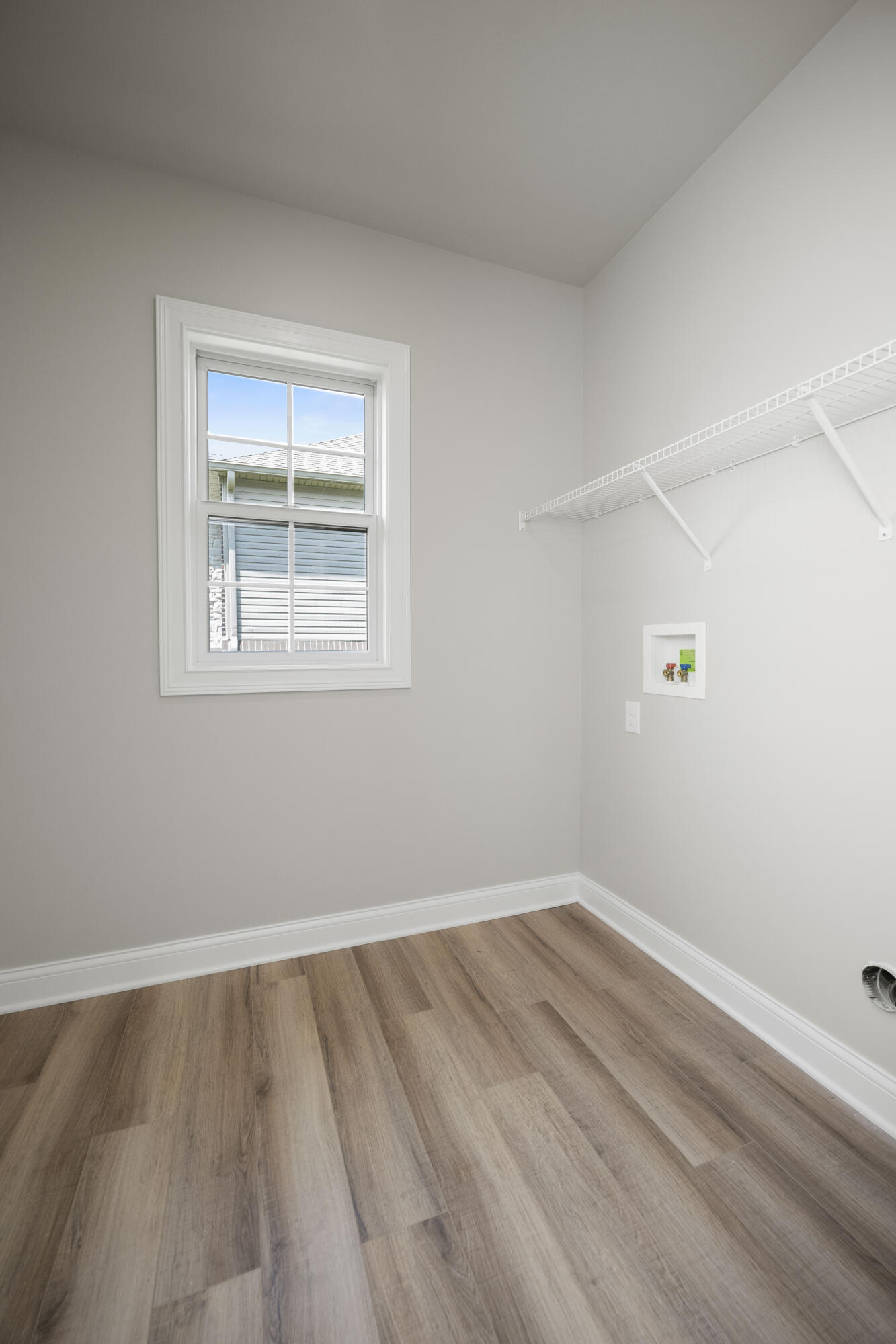 Richmond, Kentucky 40475, United States, 3 Bedrooms Bedrooms, ,2 BathroomsBathrooms,Residential,Active,49283