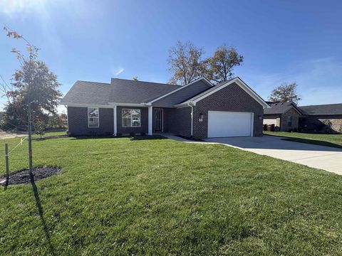 Photo of 551 Chickasaw Drive, Richmond, KY 40475 (MLS # 25506820)